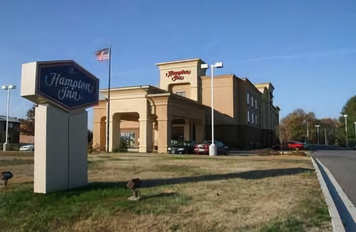 Martin Hotel | Hampton Inn Martin