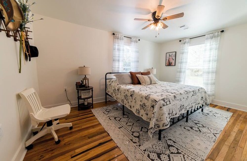 Hammond Other | The Sycamores Private Entrance 1.5 Ac 5 Mi to SLU Pet Friendly