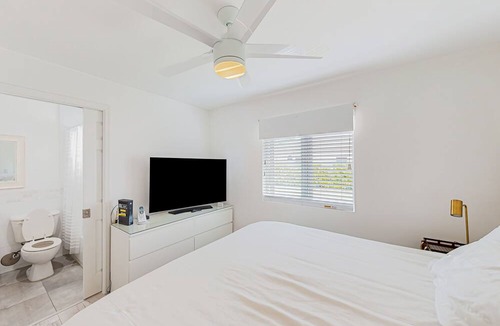 South Corals House | Renovated home with super-fast WiFi, patio, BBQ, AC, & private W/D